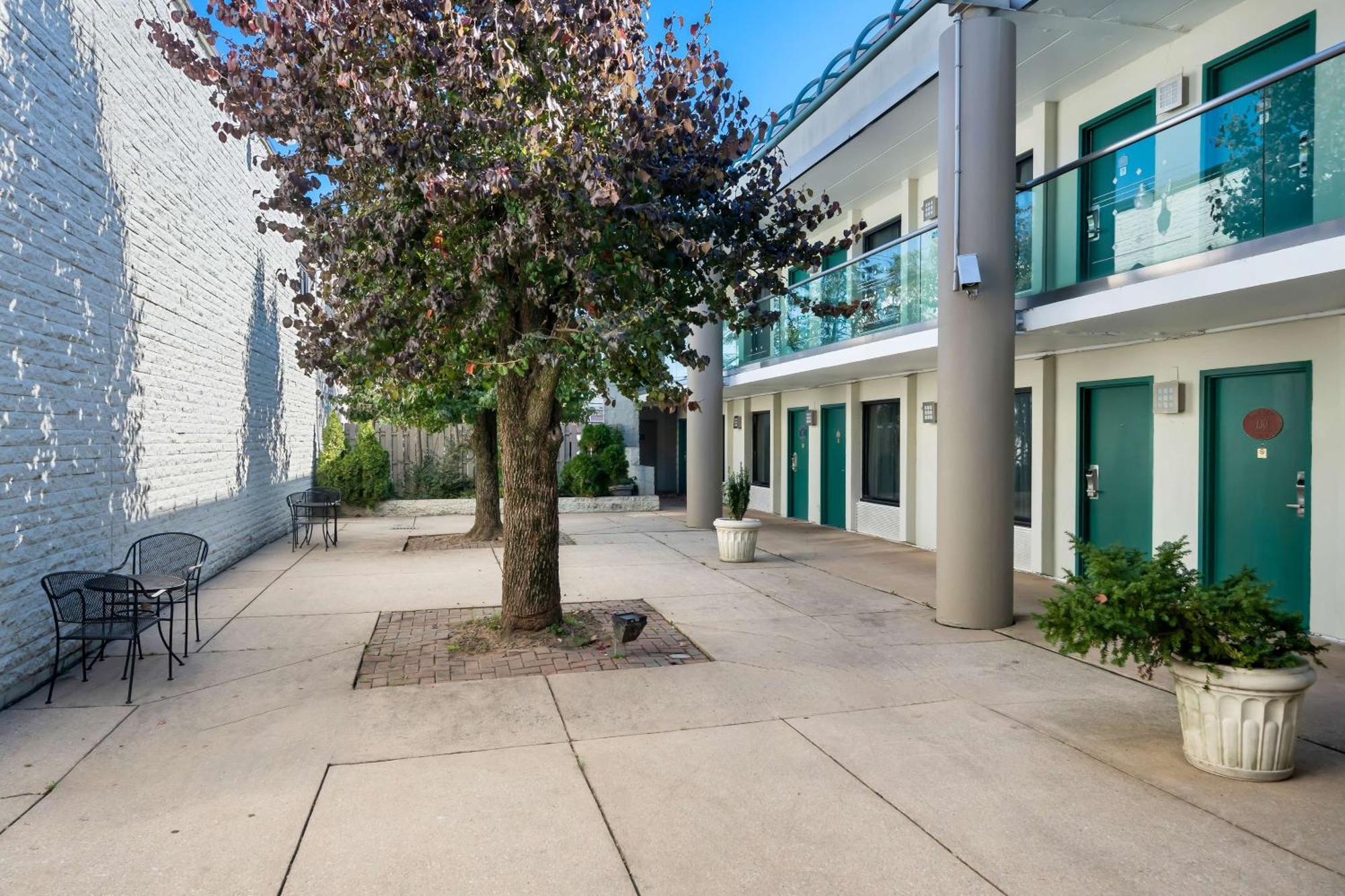 Brandywine Valley Inn Surestay Plus By Best Western Wilmington Dış mekan fotoğraf