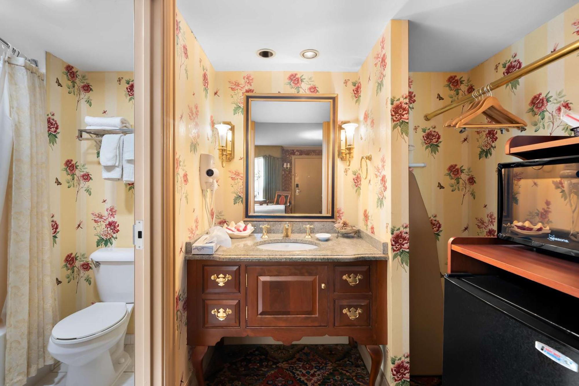Brandywine Valley Inn Surestay Plus By Best Western Wilmington Dış mekan fotoğraf